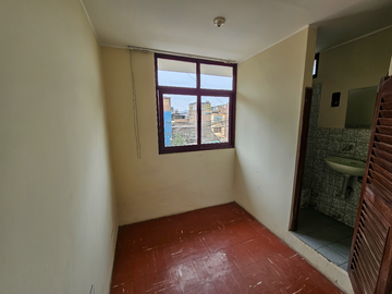 VENDO CASA COMERCIAL EN SJM