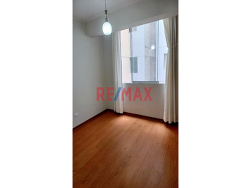 𝐃𝐄𝐏𝐀𝐑𝐓𝐀𝐌𝐄𝐍𝐓𝐎 𝐄𝐍 𝐕𝐄𝐍𝐓𝐀 𝐁𝐑𝐄Ñ𝐀