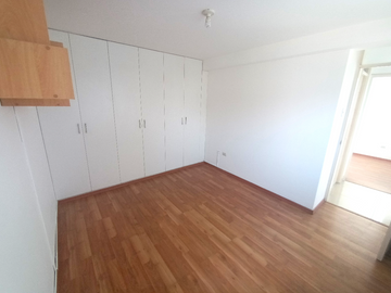 VENDO AMPLIO DEPARTAMENTO CON VISTA A PARQUE EN SURCO