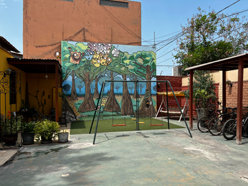 VENDO HERMOSA CASA CON 4 DEPARTAMENTOS POR LAS TRES MARIAS 