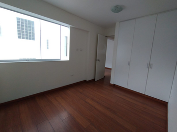 VENTA DPTO ZONA EXCLUSIVA MIRAFLORES OCASION CERCA A MALECON