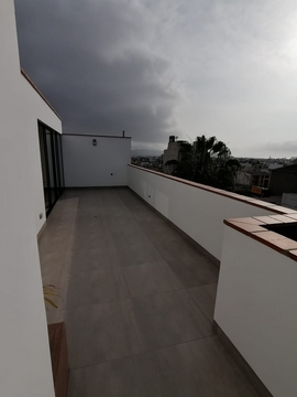 SE VENDE EXCLUSIVO DÚPLEX EN URB. LAS GARDENIAS