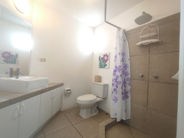 A LA VENTA BELLA CASA DE PLAYA AMOBLADA EN BELLO CONDOMINIO