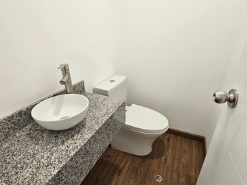 DPTO EN VENTA | ESTRENO | 1ER PISO | 3 DORM.