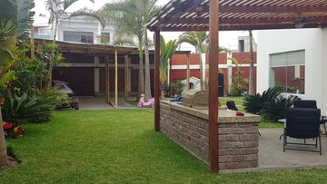 VENTA DE CASA DE PLAYA DE 352M2 EN PUNTA HERMOSA
