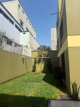 VENTA CASA / TERRENO EN SURCO (609-1138-1)