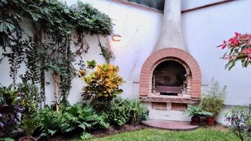 CASA VALLE HERMOSO DE 4 DORMS AREA TERRENO 261 ACONSTRUIDO 273