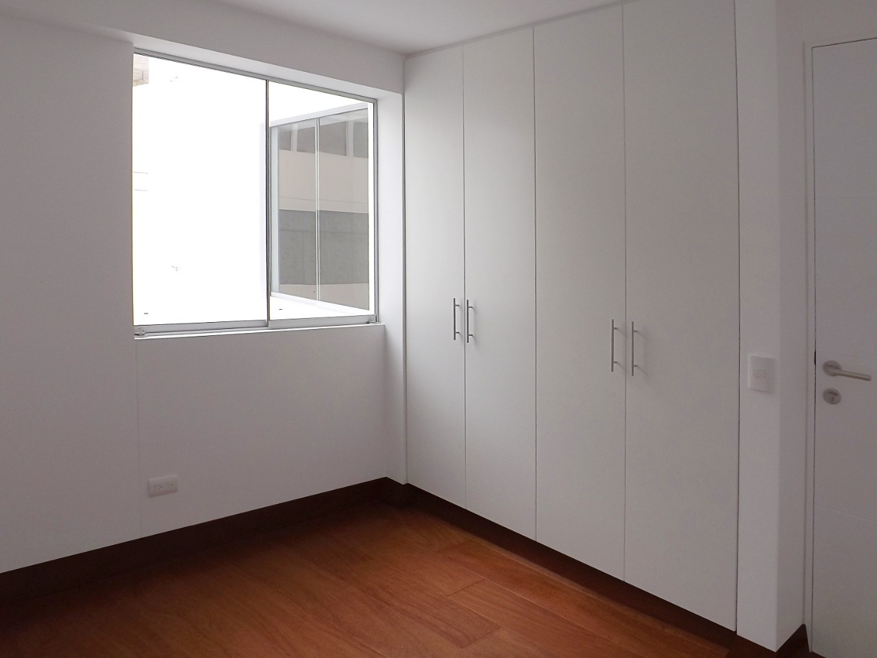 gallery_main