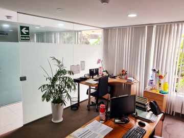 VENTA DE CASA SAN BORJA - PENTAGONITO