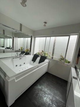 CASA URBANIZACIÓN COUNTRY CLUB DE SAN ISIDRO