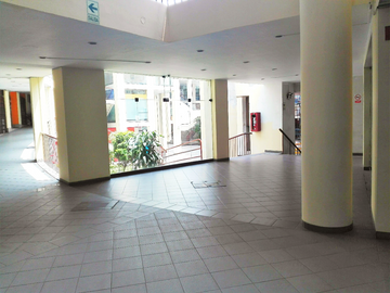 EXCELENTE LOCAL COMERCIAL EN VENTA EN EL CC CAMACHO