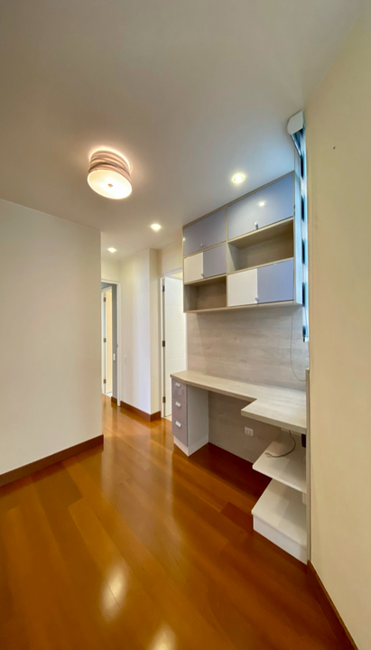 gallery_secondary
