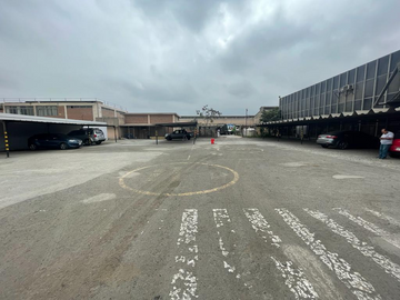 ALQUILER DE EXCELENTE LOCAL COMERCIAL O INDUSTRIAL EN SANTA 