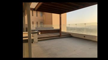 VENTA HERMOSO TRIPLEX EN CASUARINAS SURCO - DPTO 3XX (609-589-1 LUCY)