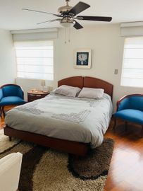 Alquiler o Venta casa en Condominop