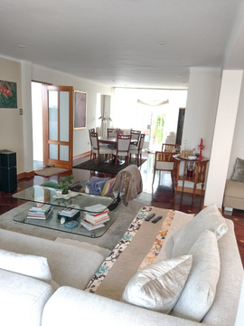 DEPARTAMENTO ILUMINADO Y CÓMODO -SAN ISIDRO