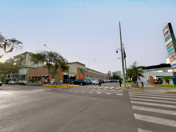 EXCELENTE TERRENO CON PARÁMETROS PARA 12 PISOS 