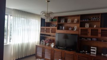 SURCO NEPTUNO CASA BIEN CONSERVADA