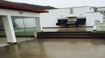 EXCELENTE PENT HOUSE EN CERROS DE CAMACHO
