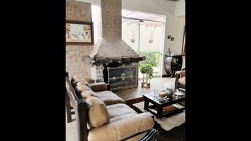 VENDO HERMOSA Y MODERNA CASA PACHACAMAC 500 M²