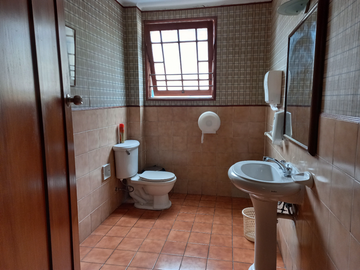 VENDO HERMOSA CASONA BARRANQUINA