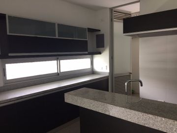 HERMOSO DPTO. ESTRENO FRENTE  AL GOLF  LOS  INCAS