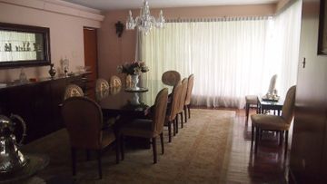 VENTA DE CASA COMO TERRENO EN LA MOLINA ( 609-111-1 LUCY)
