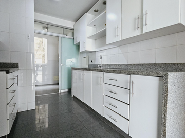 DEPARTAMENTO EN VENTA | BALCÓN | 3 DORM + SALA DE ESTAR