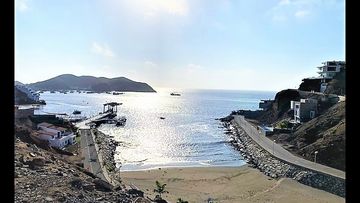 EXCELENTE TERRENO EN PRIMERA FILA - CLUB NAUTICO POSEIDON 