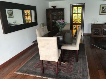 Las Lagunas- el Velero: Vendo Linda Casa colindante a la Laguna