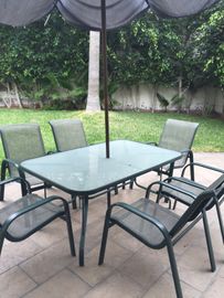 LINDA CASA EN CONDOMINIO EN LA MOLINA