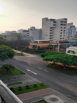 SE VENDE DUPLEX UBICADO EN ZONA EXCLUSIVA MIRAFLORES