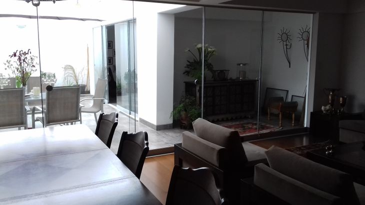 gallery_main