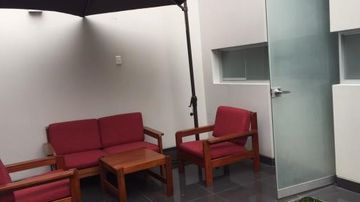 ALQUILO DEPARTAMENTO PRIMER PISO CENTRO MIRAFLORES