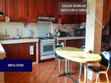 INMUEBLE EN VENTA, EN EL DISTRITO DE SAN JUAN DE LURIGANCHO