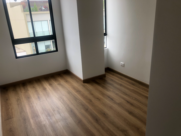 PENT HOUSE DÚPLEX EXTRENO EN SURCO