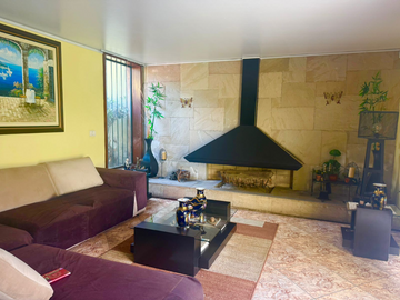 VENTA CASA / TERRENO EN SURCO (609-1138-1)
