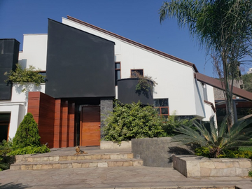 VENTA CASA EN CASUARINAS (609-273-2 LUCY)