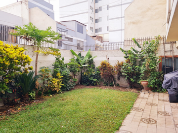 VENTA DE CASA SAN BORJA - PENTAGONITO