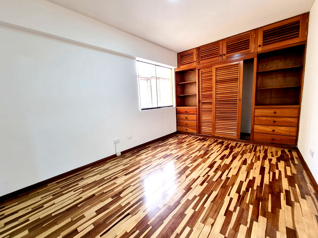 gallery_secondary