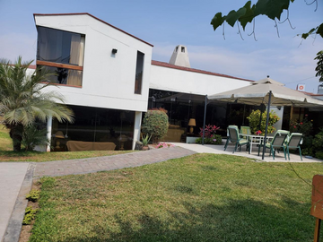 VENTA DE CASA EN CAMACHO LA MOLINA
