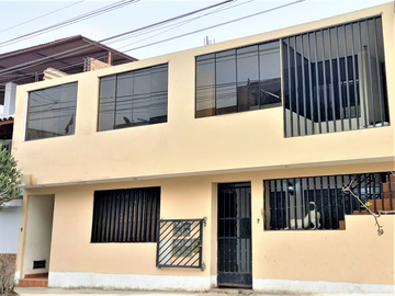 DEPARTAMENTO 1ER PISO- URB. SANTA LUZMILA-COMAS