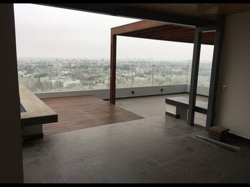 VENTA HERMOSO TRIPLEX EN CASUARINAS SURCO - DPTO 3XX (609-589-1 LUCY)