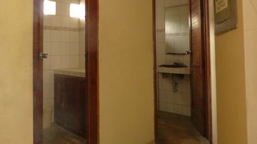 LOCAL COMERCIAL OVALO GUTIERREZ
