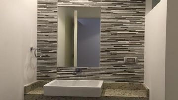 ALQUILO DEPARTAMENTO PRIMER PISO CENTRO MIRAFLORES