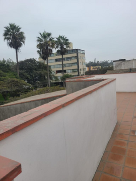 CASA EN LOS OLIVOS 169 SURCO COD. 23562