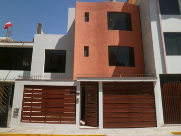 OCASION, CASA EN ESTRENO EN VILLA EL PRADO