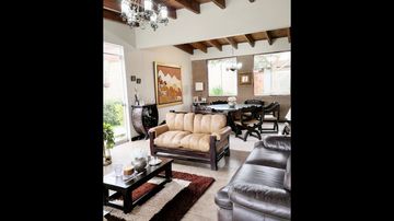 VENDO HERMOSA Y MODERNA CASA PACHACAMAC 500 M²