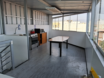 VENDO  O ALQUILO LOCAL COMERCIAL EN BARRANCO