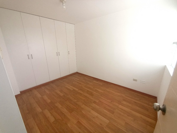 VENDO AMPLIO DEPARTAMENTO CON VISTA A PARQUE EN SURCO